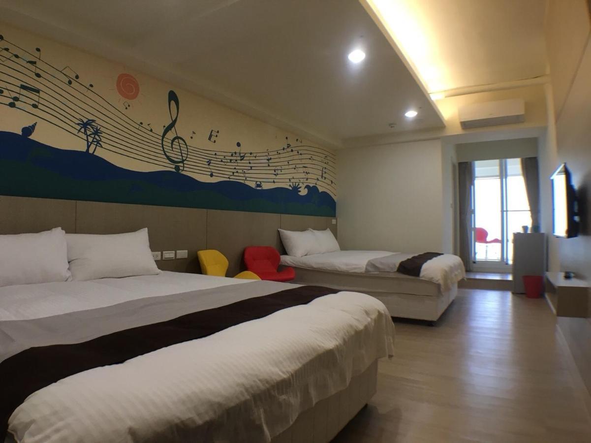 Music City Inn Kaohsiung Exterior photo