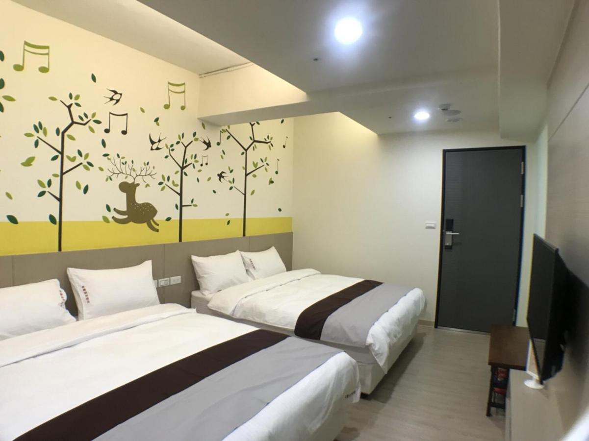 Music City Inn Kaohsiung Exterior photo