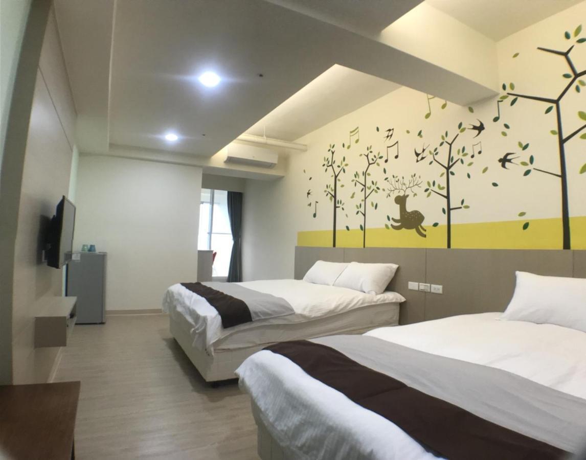 Music City Inn Kaohsiung Exterior photo
