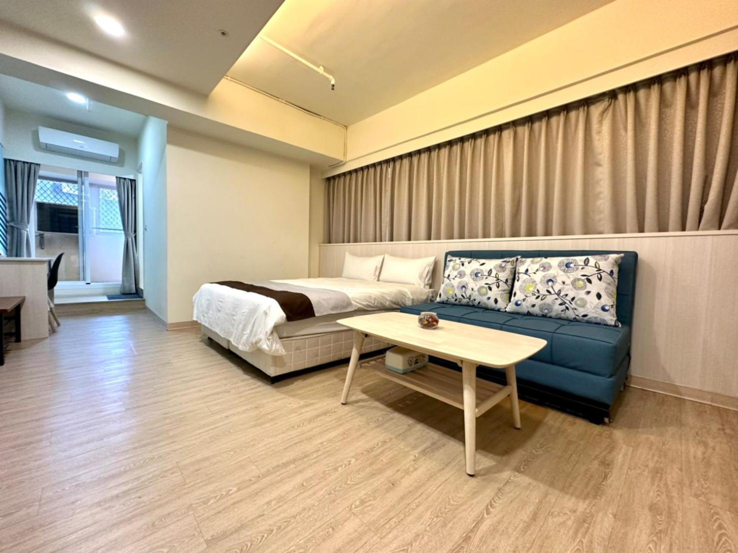 Music City Inn Kaohsiung Exterior photo