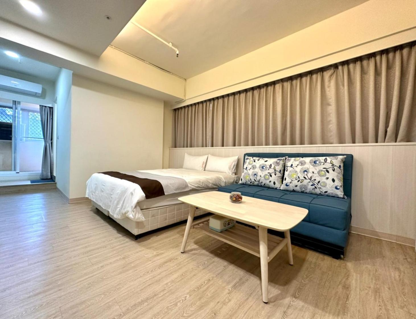 Music City Inn Kaohsiung Exterior photo