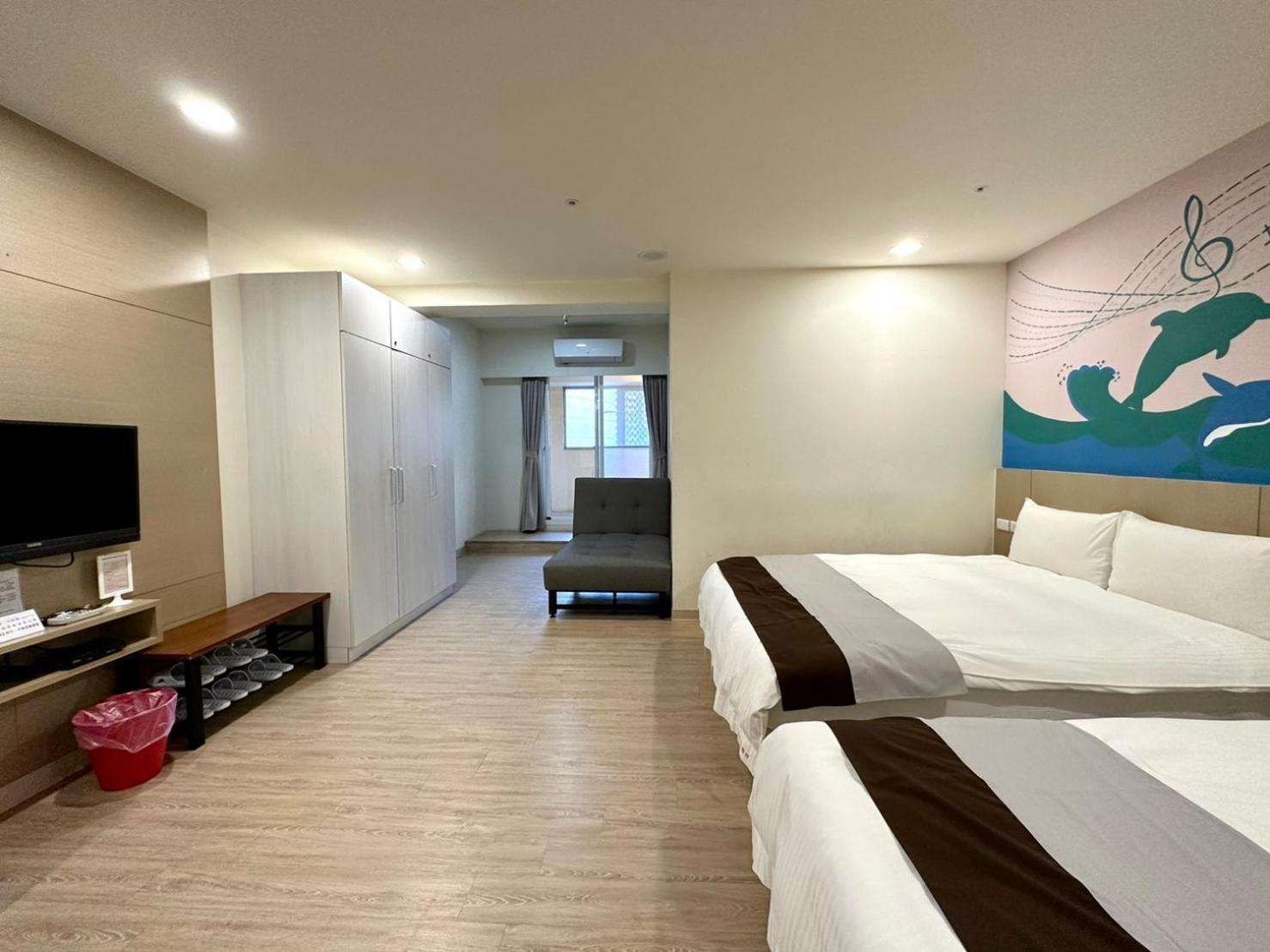 Music City Inn Kaohsiung Exterior photo