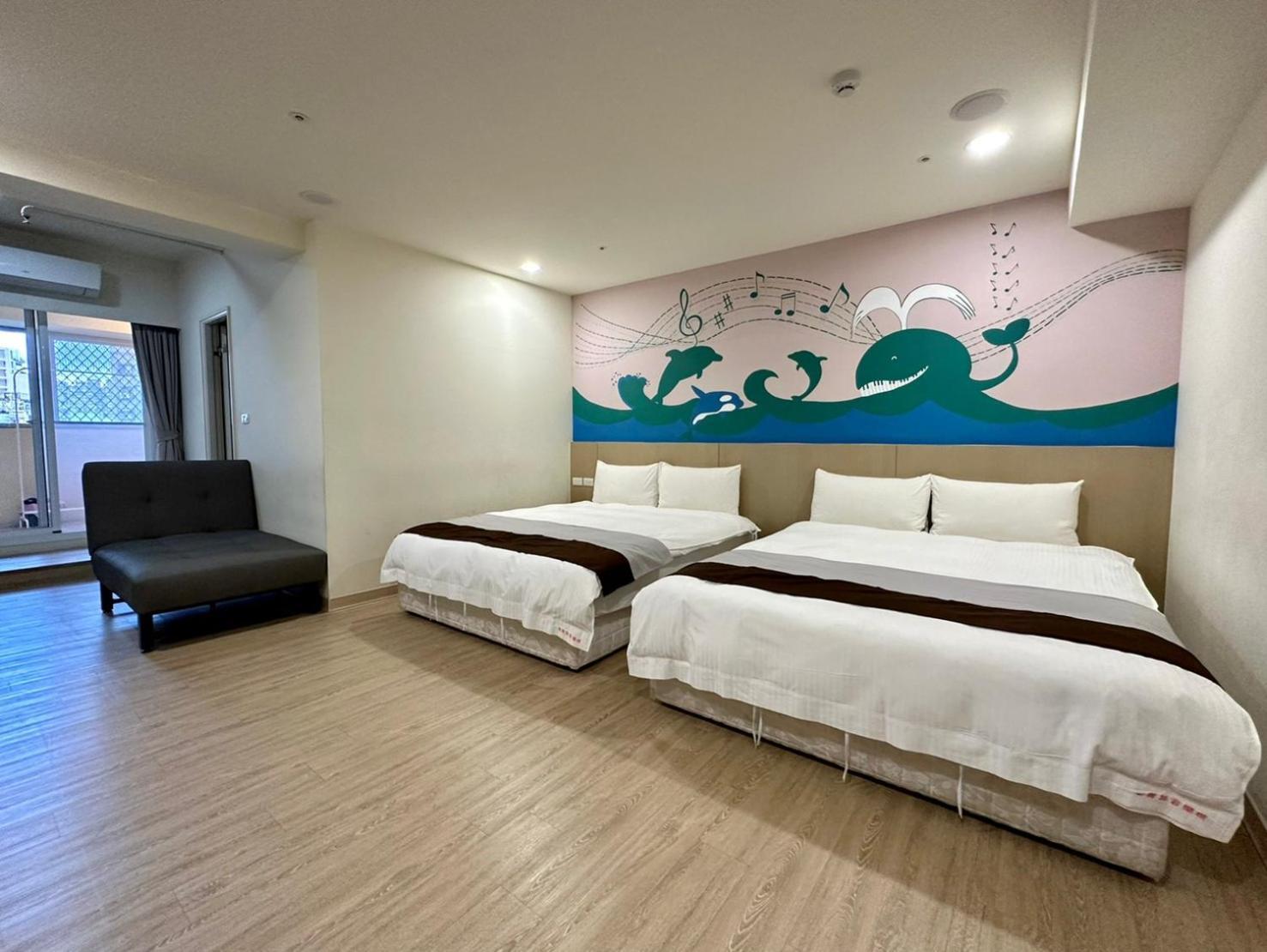 Music City Inn Kaohsiung Exterior photo