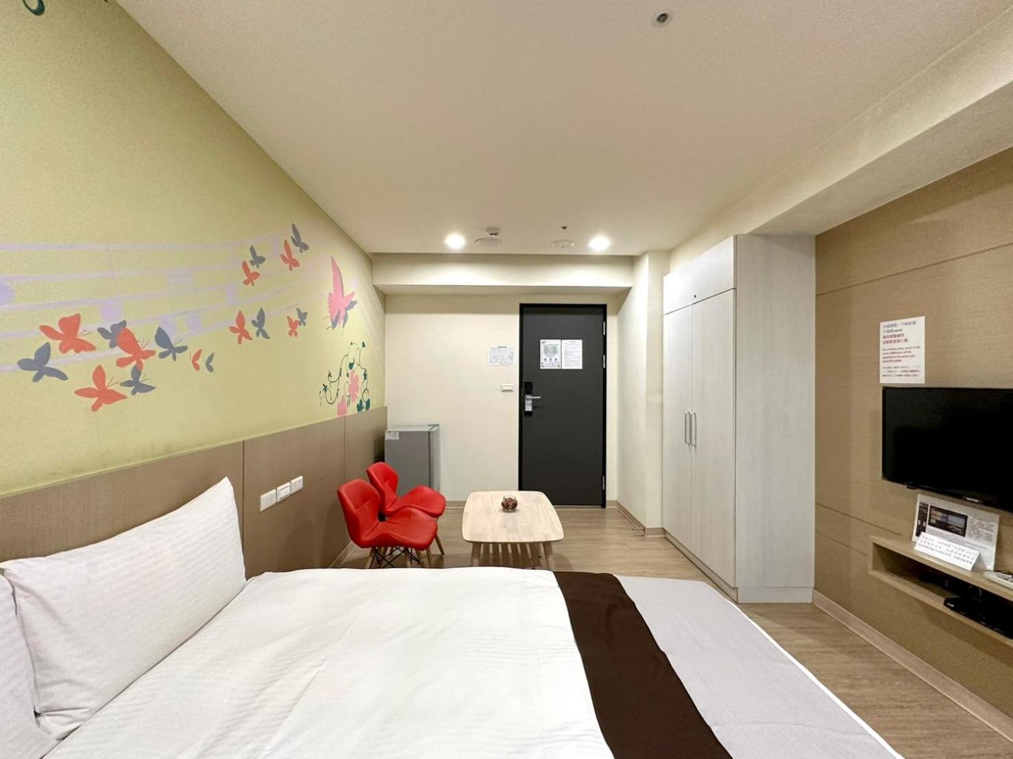 Music City Inn Kaohsiung Exterior photo