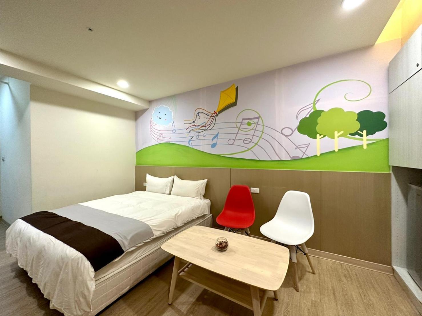 Music City Inn Kaohsiung Exterior photo