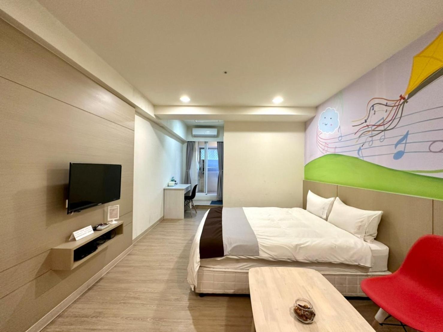 Music City Inn Kaohsiung Exterior photo