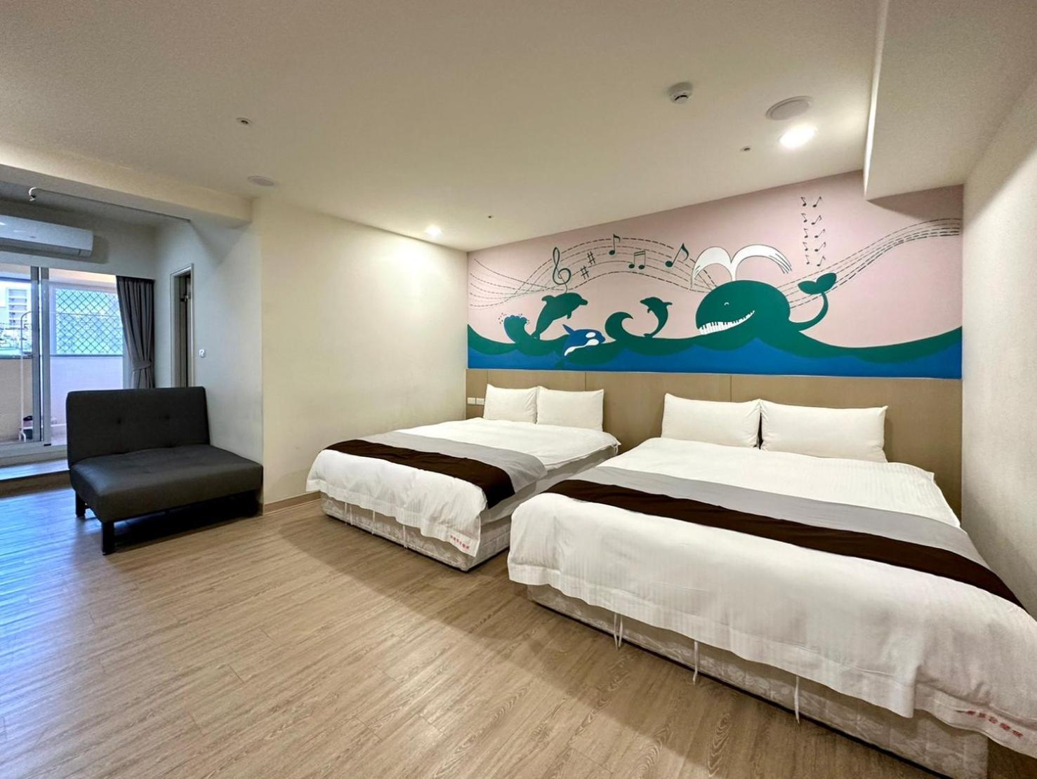 Music City Inn Kaohsiung Exterior photo