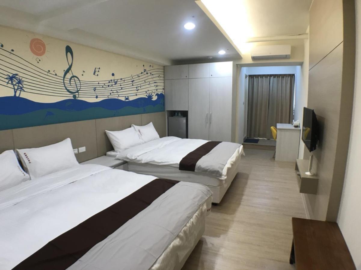 Music City Inn Kaohsiung Exterior photo