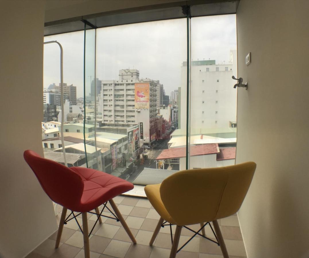 Music City Inn Kaohsiung Exterior photo