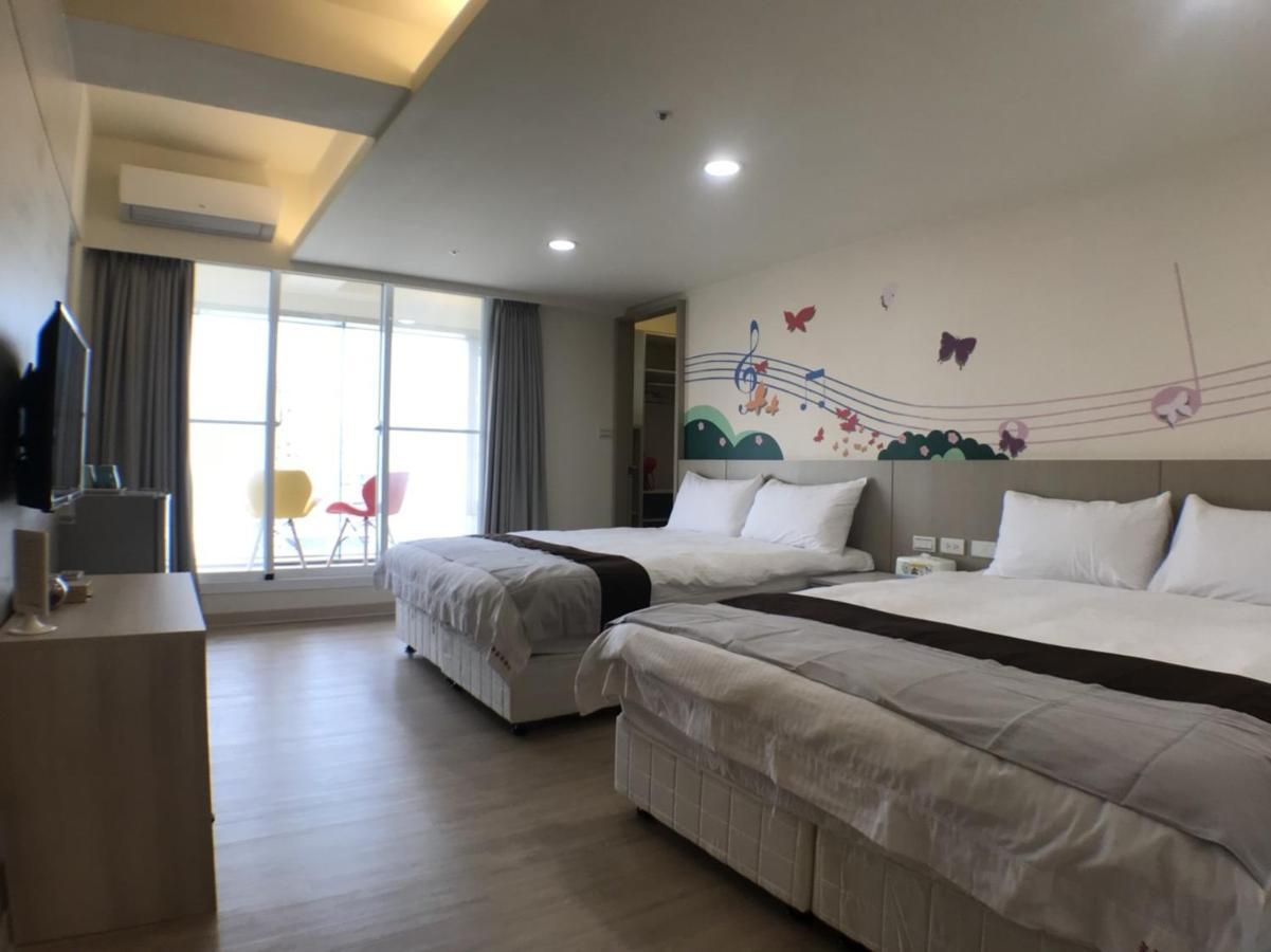 Music City Inn Kaohsiung Exterior photo